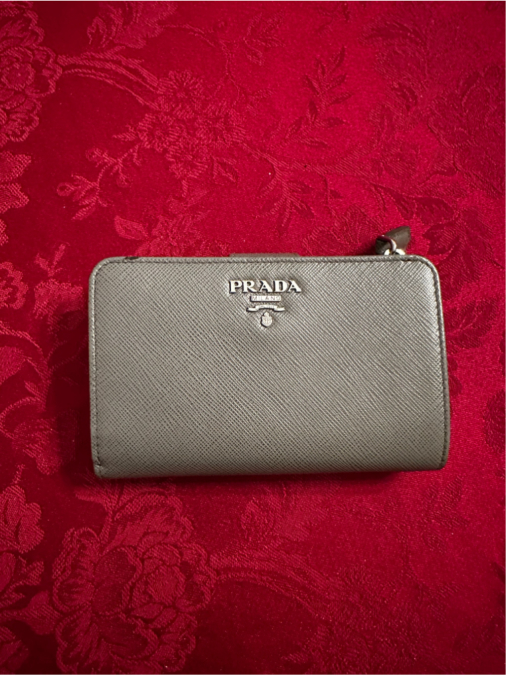 Prada Grey Saffiano Leather Wallet with Pink & Cream Colorblock Interior